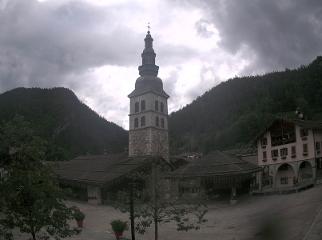 La Clusaz: Place du Village (laclusaz.com)