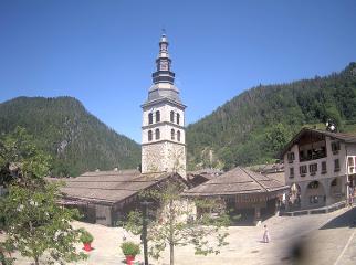 La Clusaz: Place du Village (laclusaz.com)