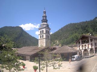 La Clusaz: Place du Village (laclusaz.com)