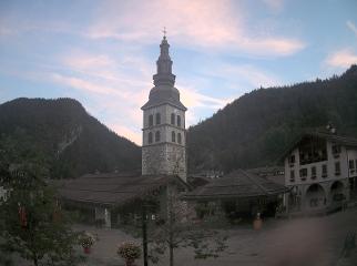 La Clusaz: Place du Village (laclusaz.com)