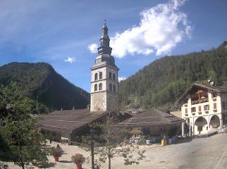 La Clusaz: Place du Village (laclusaz.com)