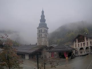 La Clusaz: Place du Village (laclusaz.com)