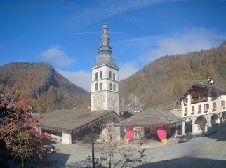 La Clusaz: Place du Village (laclusaz.com)