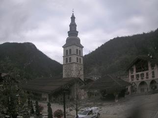 La Clusaz: Place du Village (laclusaz.com)