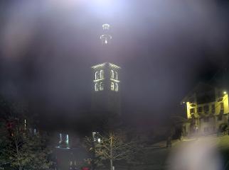 La Clusaz: Place du Village (laclusaz.com)