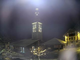 La Clusaz: Place du Village (laclusaz.com)