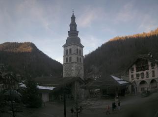 La Clusaz: Place du Village (laclusaz.com)