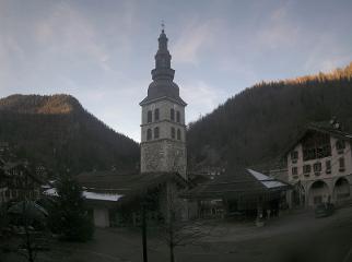 La Clusaz: Place du Village (laclusaz.com)
