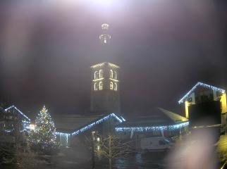 La Clusaz: Place du Village (laclusaz.com)