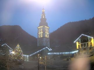 La Clusaz: Place du Village (laclusaz.com)