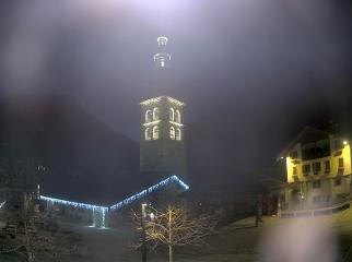 La Clusaz: Place du Village (laclusaz.com)