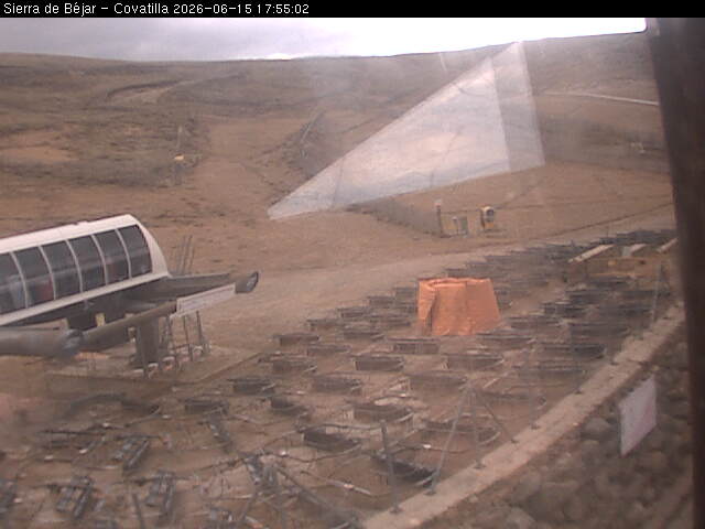 Webcam La Covatilla: Sierra de Bejar - 2000m.