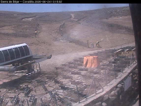 Webcam La Covatilla: Sierra de Bejar - 2000m.