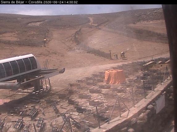 Webcam La Covatilla: Sierra de Bejar - 2000m.