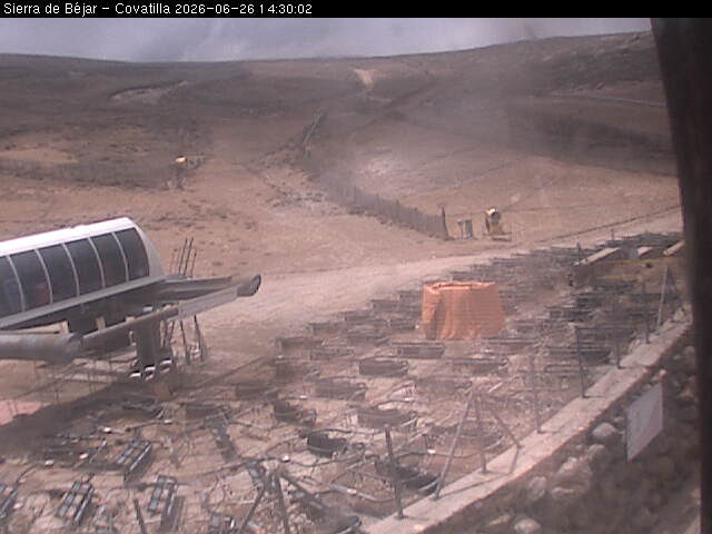 Webcam La Covatilla: Sierra de Bejar - 2000m.