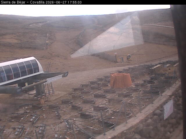 Webcam La Covatilla: Sierra de Bejar - 2000m.