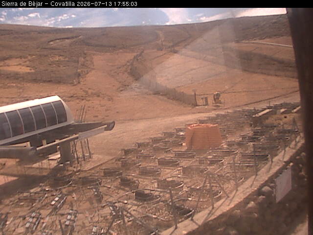 Webcam La Covatilla: Sierra de Bejar - 2000m.