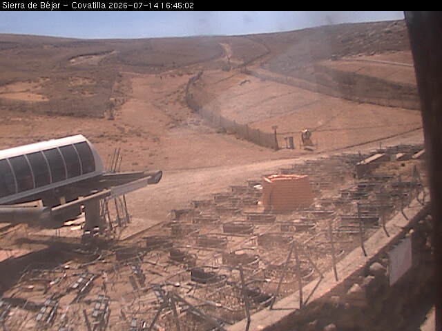 Webcam La Covatilla: Sierra de Bejar - 2000m.