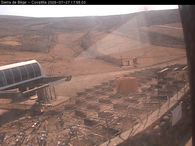 Webcam La Covatilla: Sierra de Bejar - 2000m.
