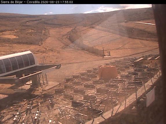 Webcam La Covatilla: Sierra de Bejar - 2000m.