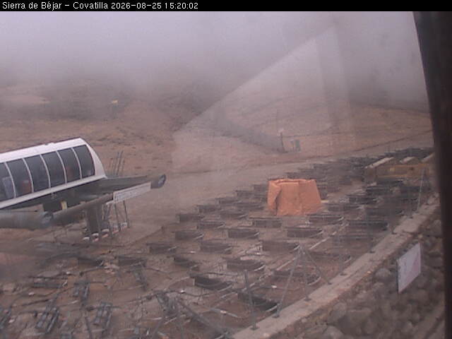 Webcam La Covatilla: Sierra de Bejar - 2000m.