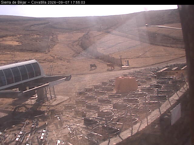 Webcam La Covatilla: Sierra de Bejar - 2000m.