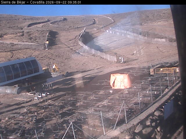 Webcam La Covatilla: Sierra de Bejar - 2000m.