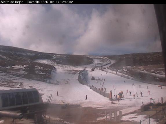 Webcam La Covatilla: Sierra de Bejar - 2000m.