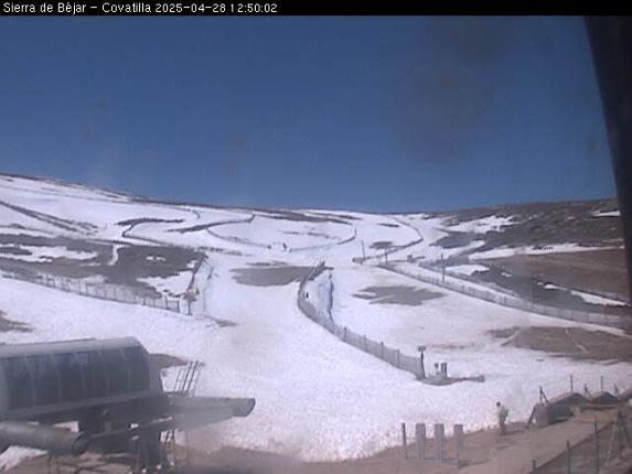Webcam La Covatilla: Sierra de Bejar - 2000m.