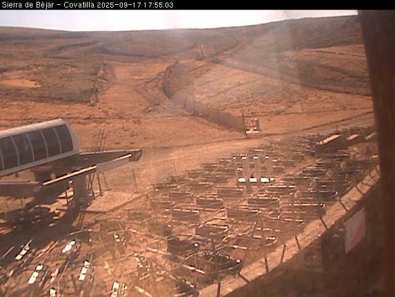 Webcam La Covatilla: Sierra de Bejar - 2000m.