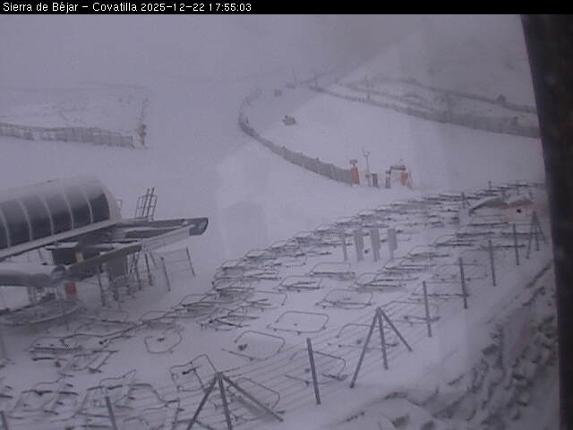 Webcam La Covatilla: Sierra de Bejar - 2000m.