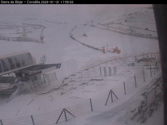 Webcam La Covatilla: Sierra de Bejar - 2000m.