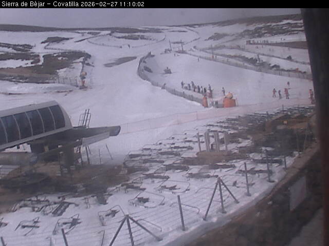 Webcam La Covatilla: Sierra de Bejar - 2000m.