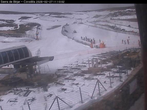 Webcam La Covatilla: Sierra de Bejar - 2000m.