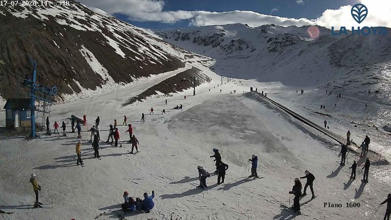 Webcam La Hoya: Principiantes Base 1600m