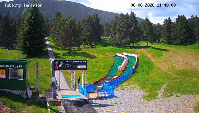 Webcam La Molina: Tubbing i cinta