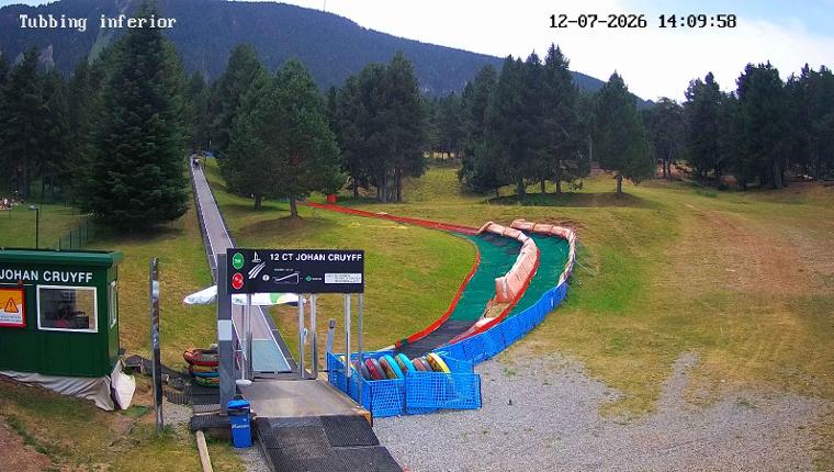 Webcam La Molina: Tubbing i cinta