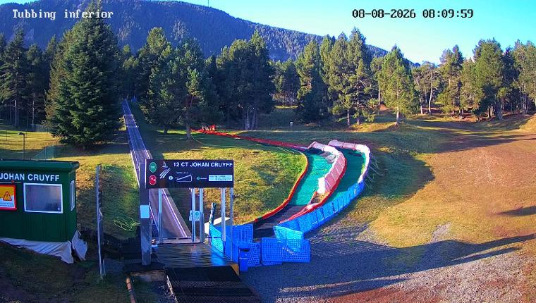 Webcam La Molina: Tubbing i cinta