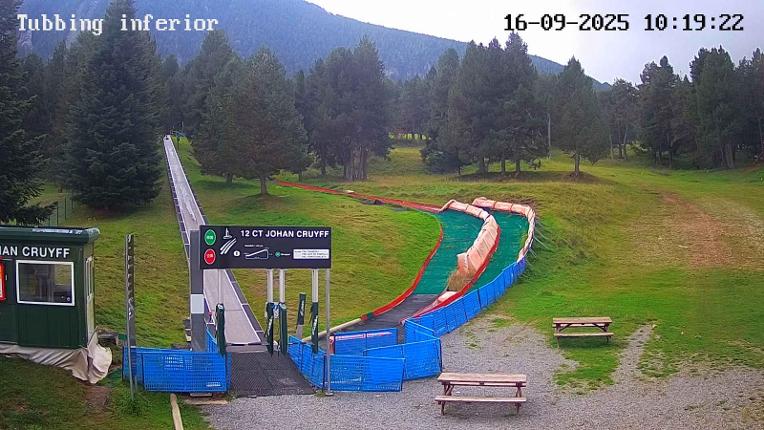 Webcam La Molina: Tubbing i cinta