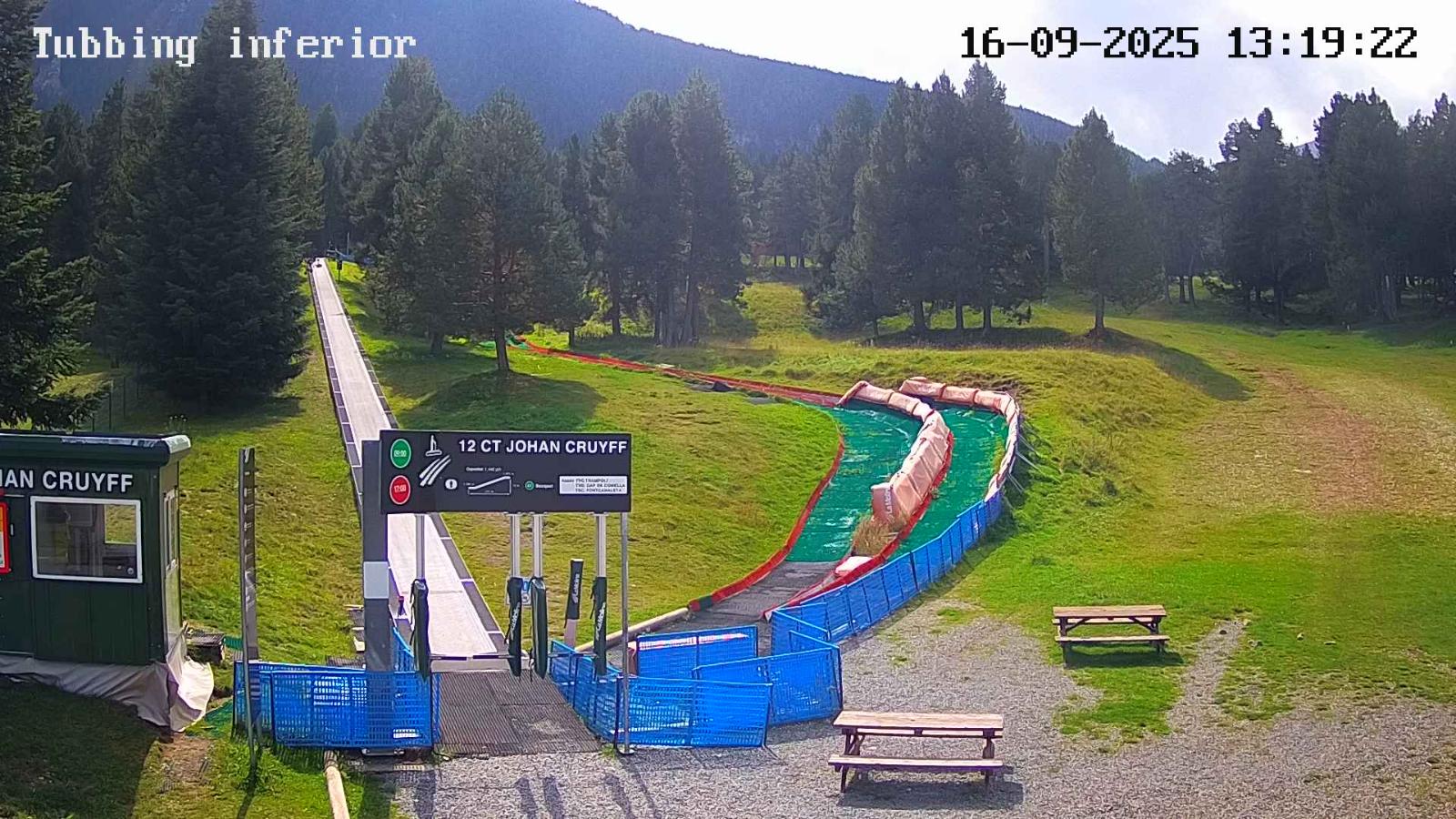 Webcam La Molina: Tubbing i cinta