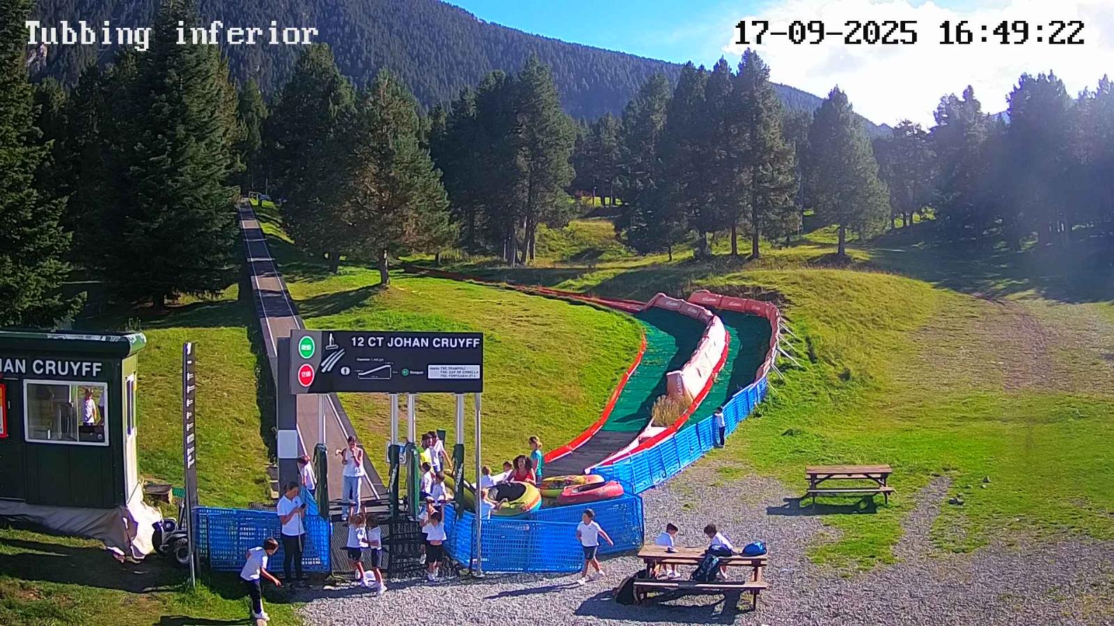 Webcam La Molina: Tubbing i cinta
