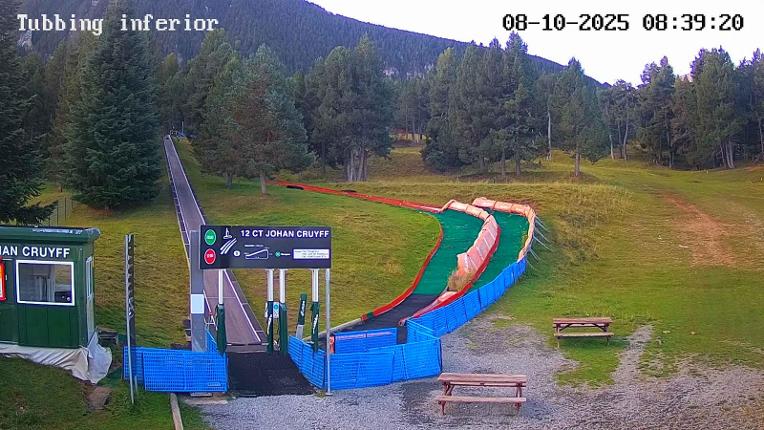 Webcam La Molina: Tubbing i cinta