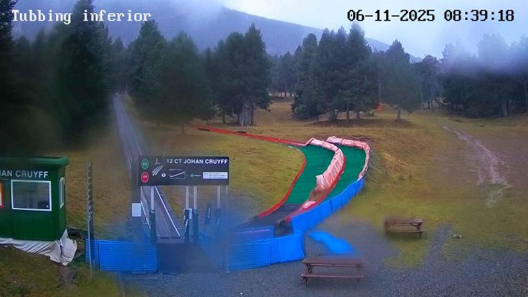 Webcam La Molina: Tubbing i cinta