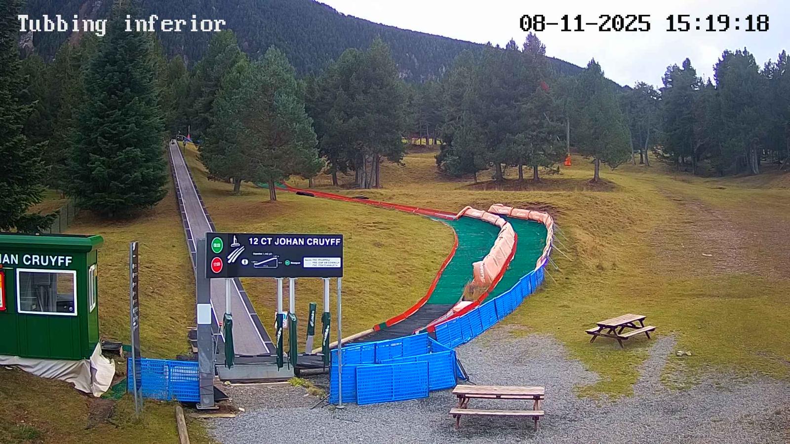 Webcam La Molina: Tubbing i cinta
