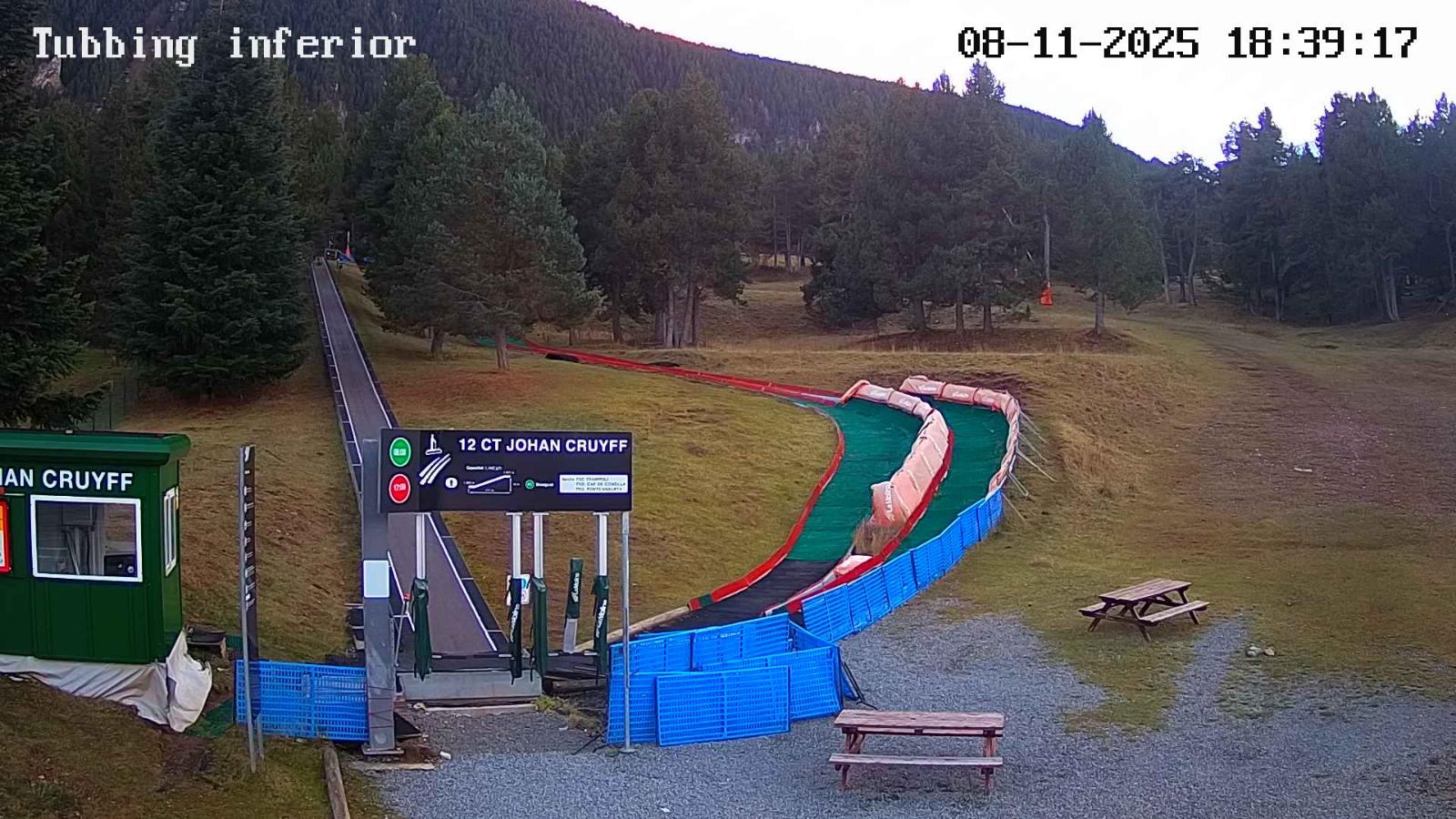 Webcam La Molina: Tubbing i cinta