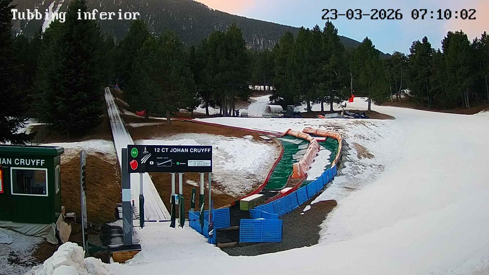 Webcam La Molina: Tubbing i cinta
