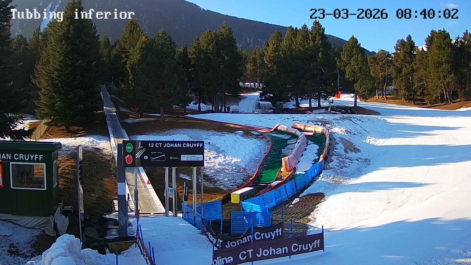 Webcam La Molina: Tubbing i cinta