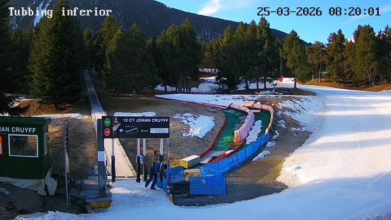 Webcam La Molina: Tubbing i cinta