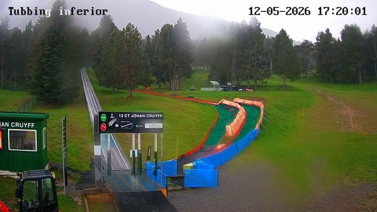 Webcam La Molina: Tubbing i cinta