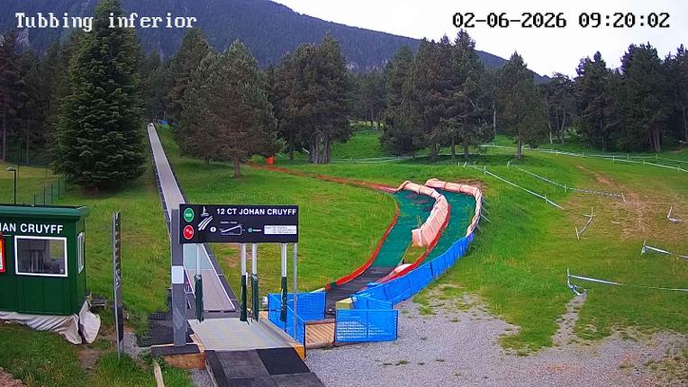 Webcam La Molina: Tubbing i cinta